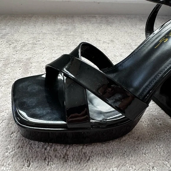 Lulu's Shiny Black Platform Heels - Picture 6 of 8